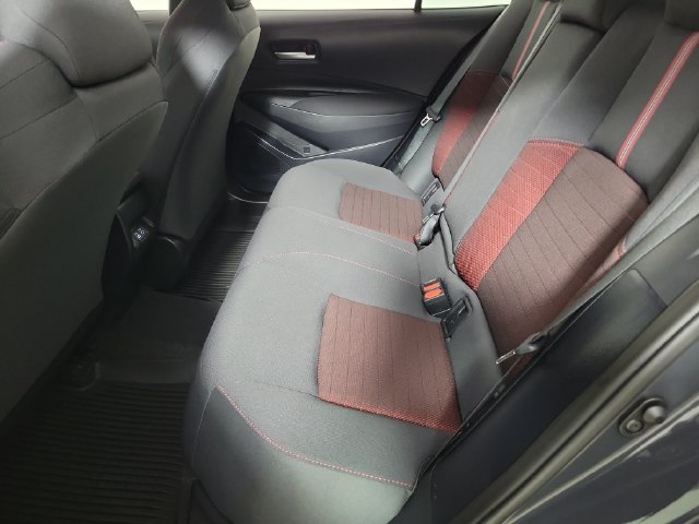 Used 2026 Toyota Corolla SE w/ SE Package FWD image 12