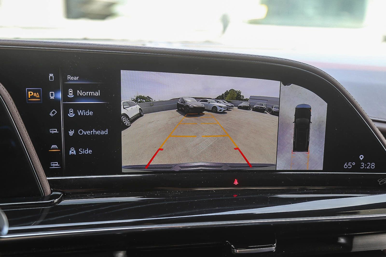 Used 2023 Cadillac Escalade ESV V image 23