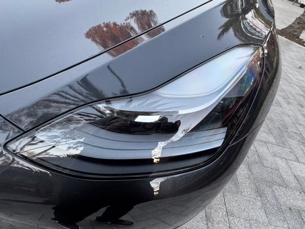 Used 2024 Tesla Model Y Long Range RWD image 30