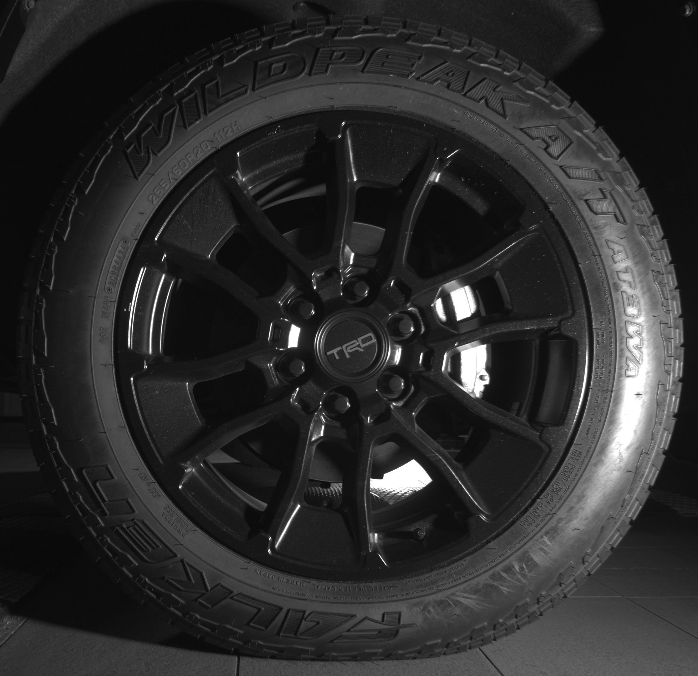Used 2025 Toyota Tundra 1794 Edition w/ TRD Off-Road Package AWD/4WD image 9