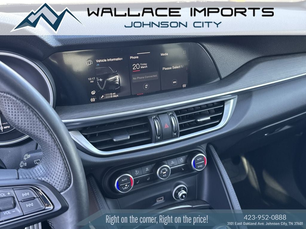 Used 2023 Alfa Romeo Stelvio Ti AWD/4WD image 24