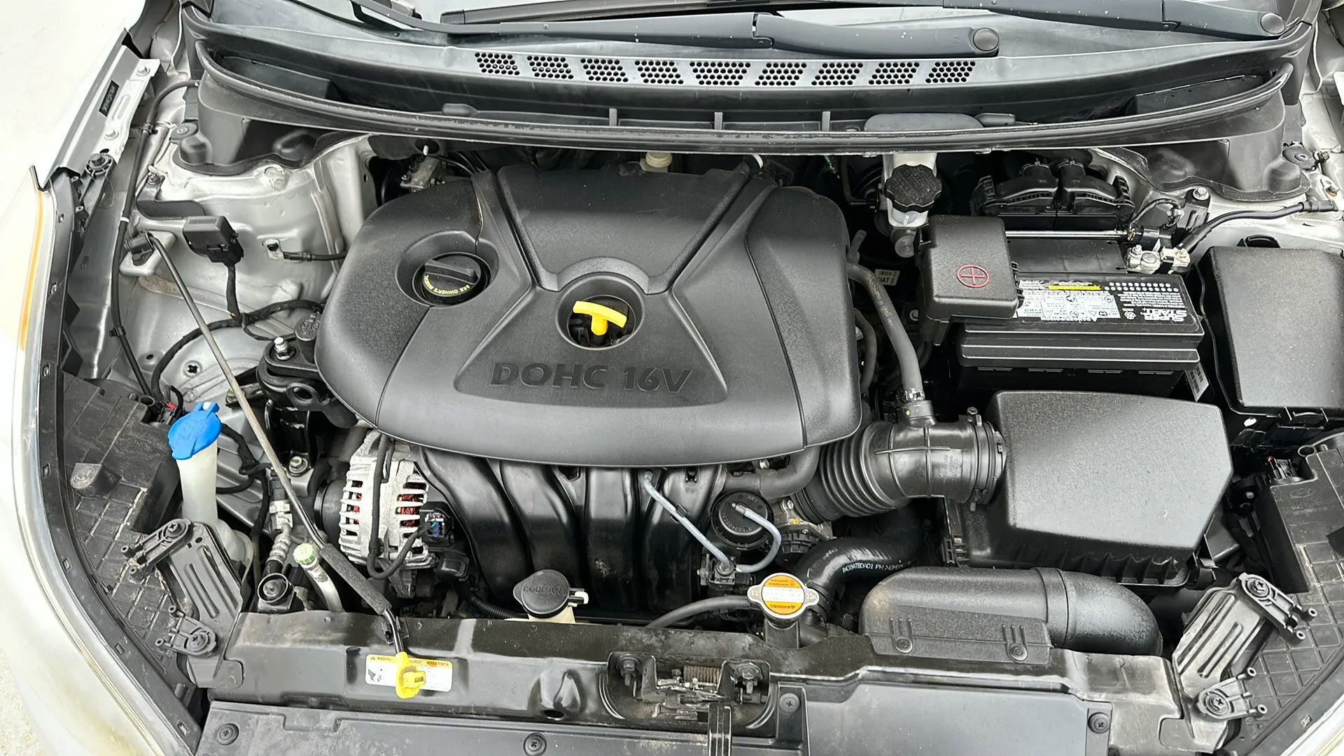 Used 2013 Hyundai Elantra GLS FWD image 18