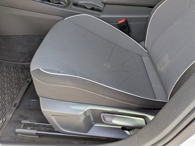Used 2025 Volkswagen Jetta Sport FWD image 20
