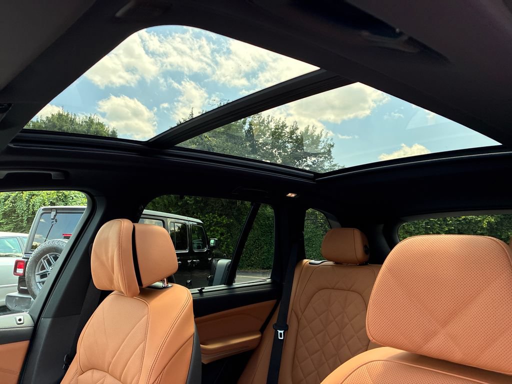New 2026 BMW X5 xDrive40i AWD/4WD image 17