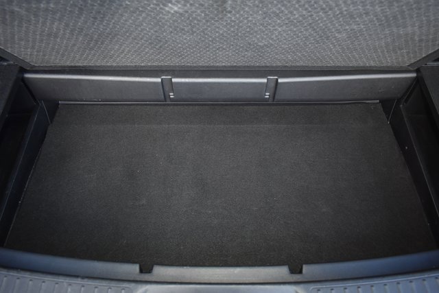 Used 2023 Ford Explorer XLT w/ Equipment Group 202A image 39