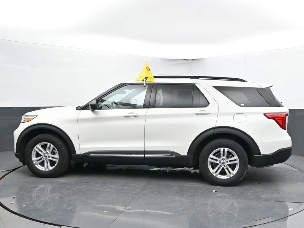 Used 2020 Ford Explorer XLT w/ Comfort Package AWD/4WD image 8