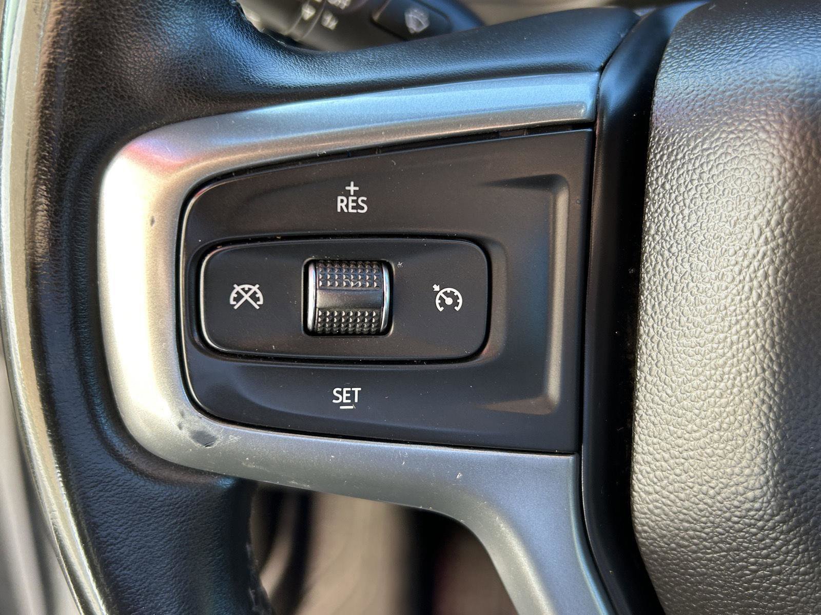 Used 2023 Chevrolet Silverado 2500 LT image 30