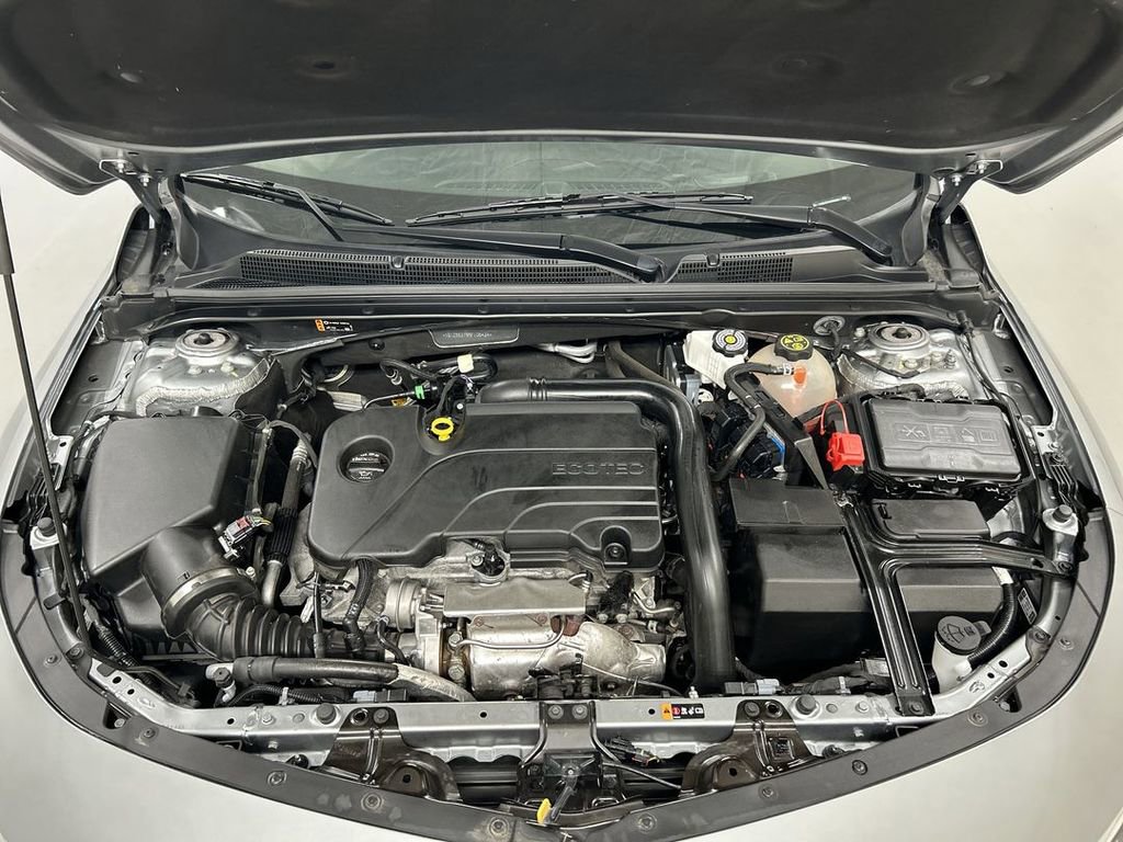 Used 2024 Chevrolet Malibu LS image 26