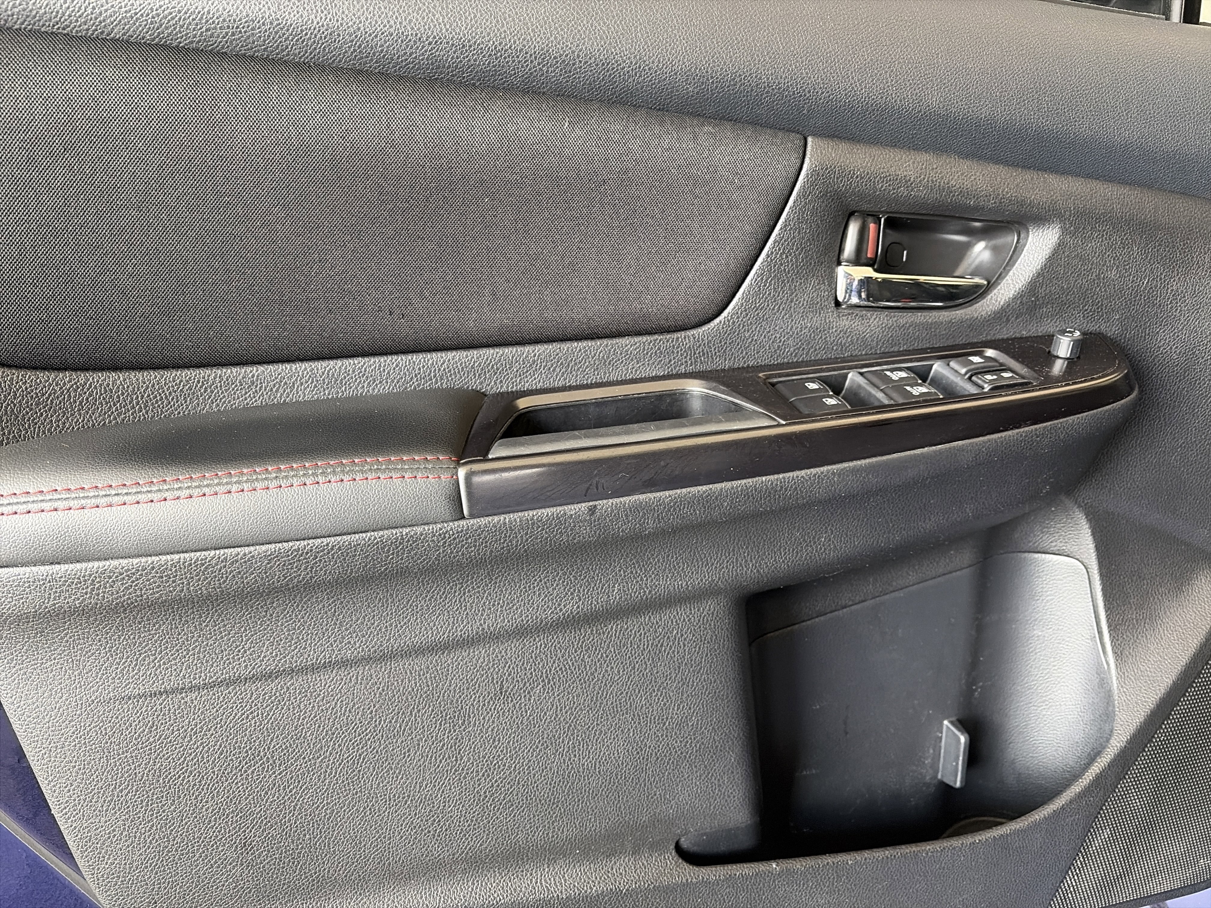 Used 2018 Subaru WRX Premium image 14