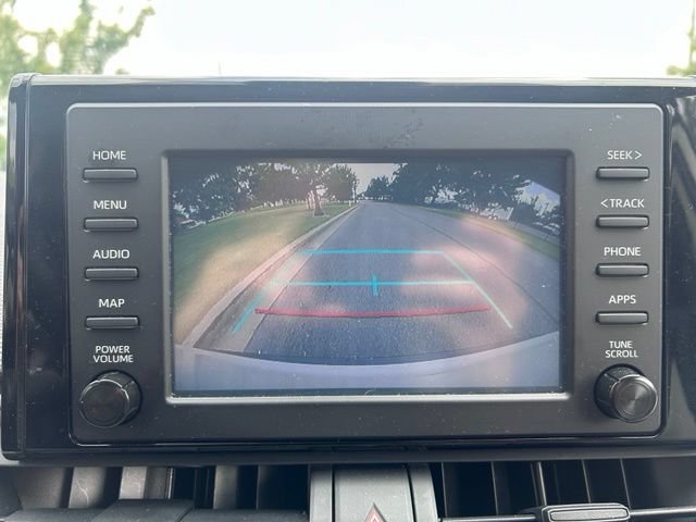 Used 2019 Toyota RAV4 XLE AWD/4WD image 10