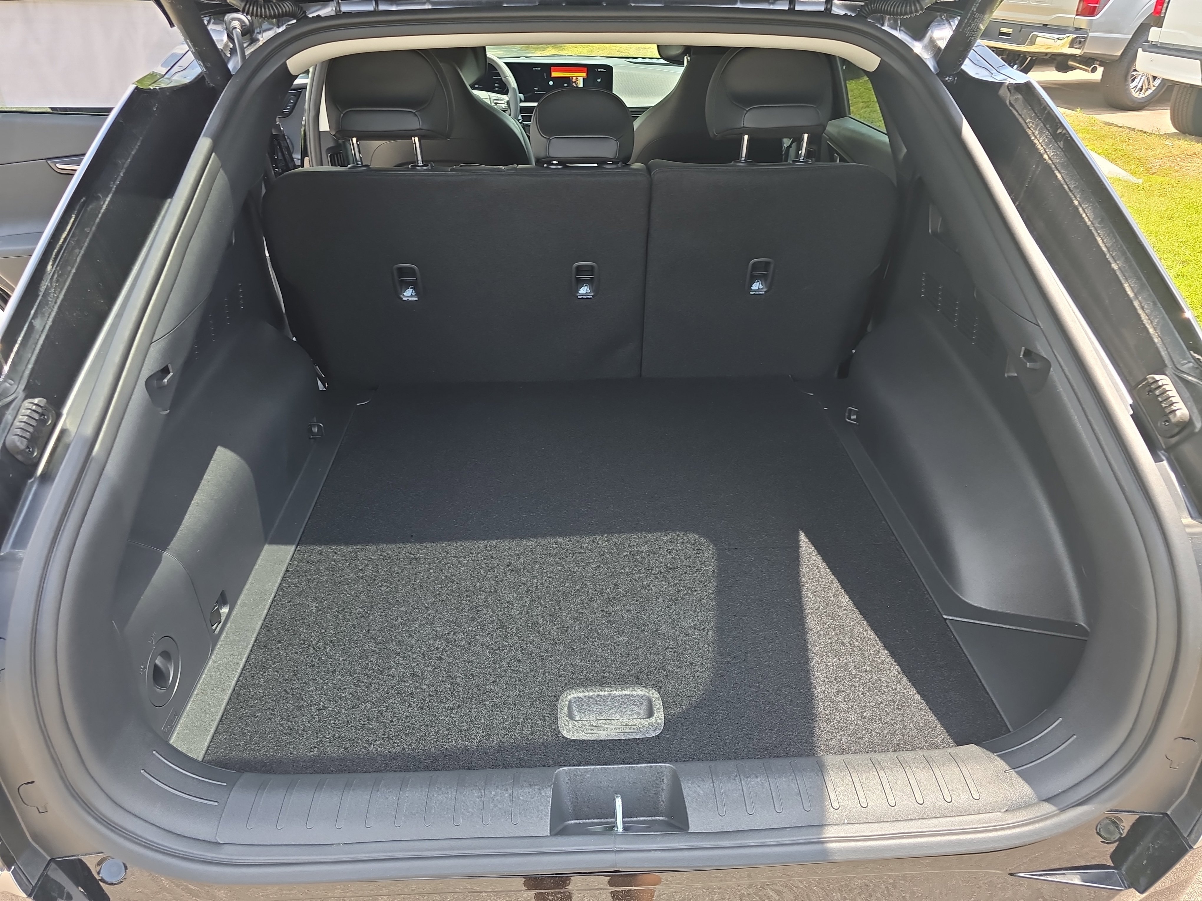 New 2025 Kia EV6 Wind image 12