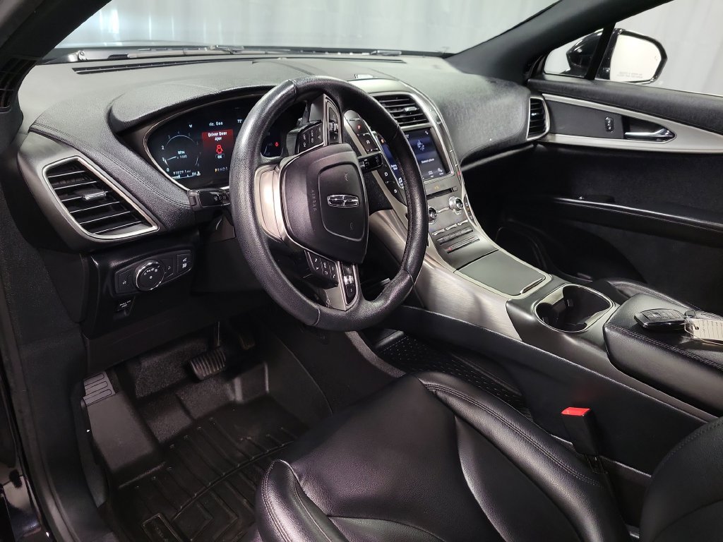 Used 2019 Lincoln Nautilus FWD image 17