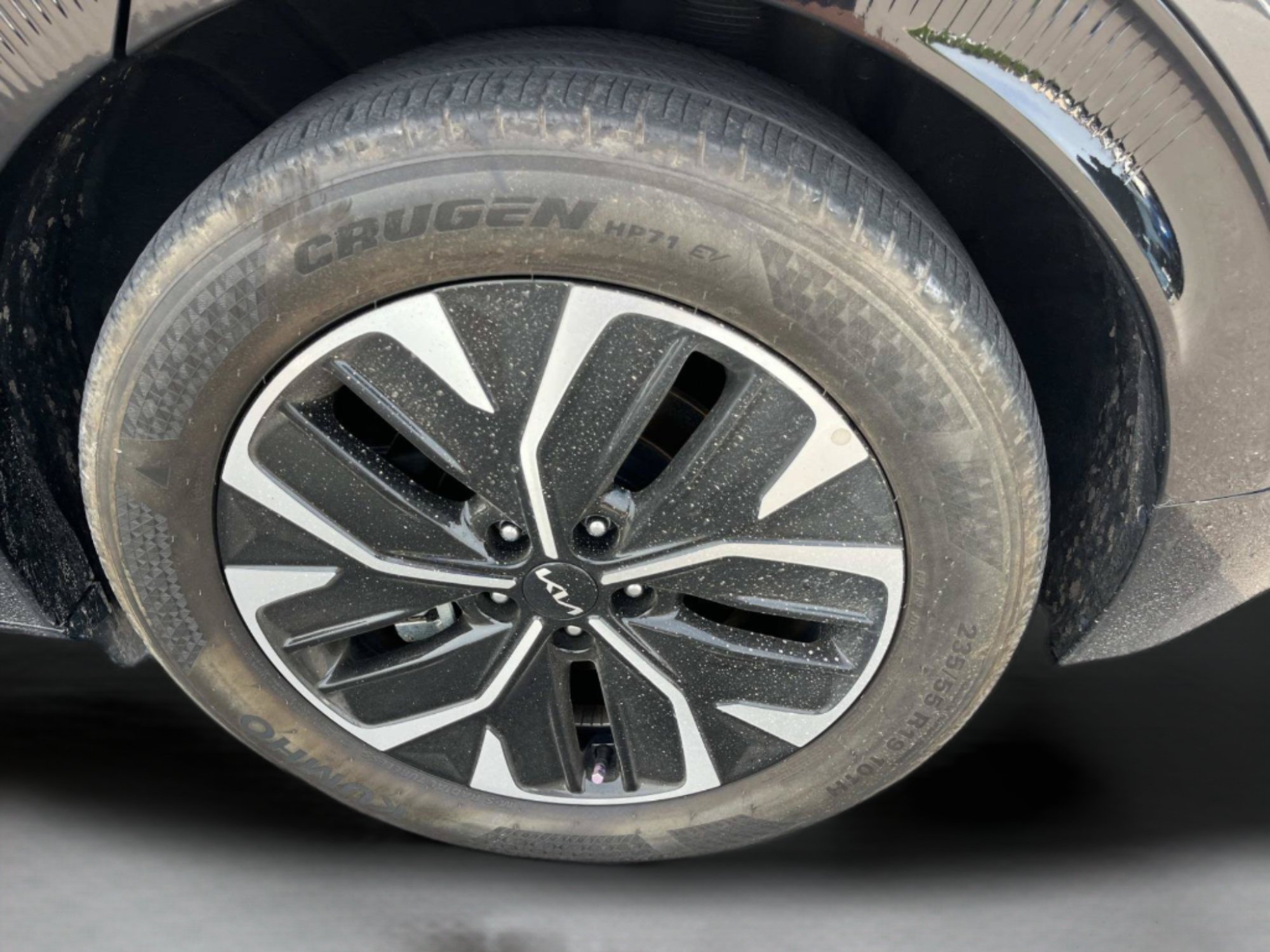 Used 2024 Kia EV6 Wind RWD image 48