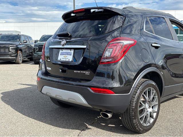 Used 2019 Buick Encore Sport Touring AWD/4WD image 6