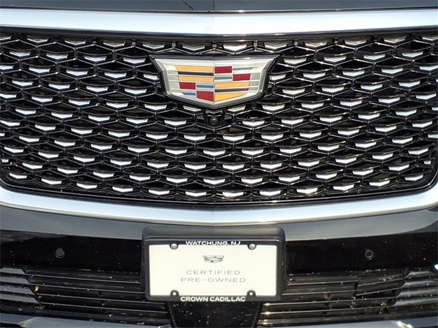 Certified 2025 Cadillac Escalade ESV Premium Luxury w/ LPO, Floor Liner Package image 9