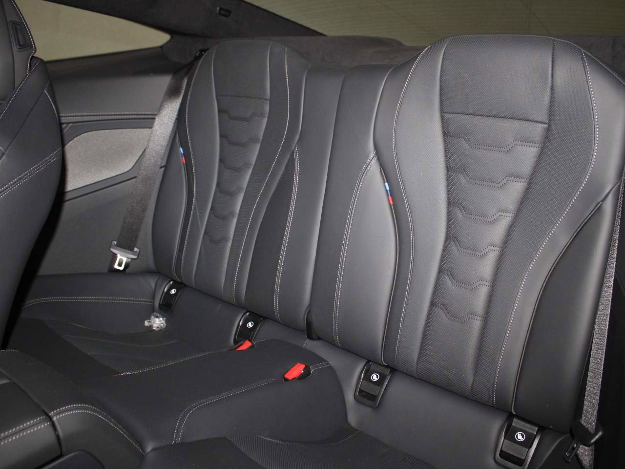 New 2025 BMW 840i 840i Coupe w/ M Sport Professional Package image 15