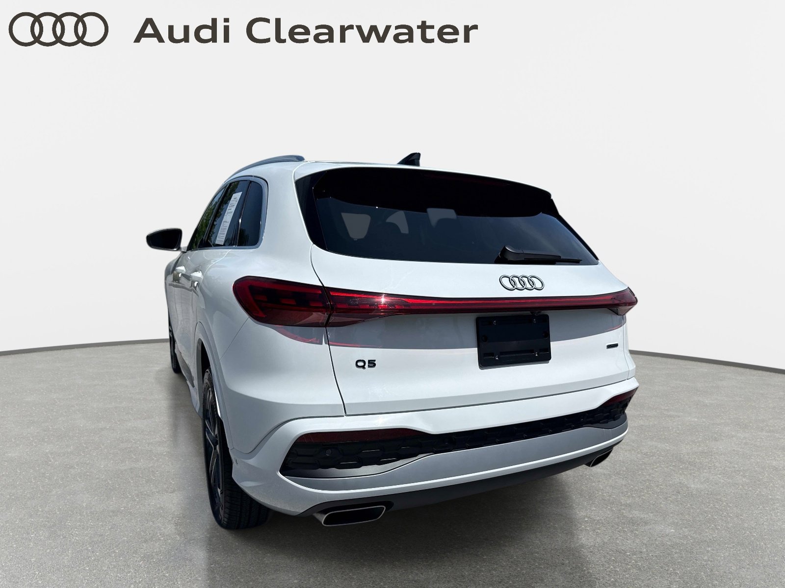 Used 2025 Audi Q5 Premium w/ Convenience Package AWD/4WD image 8