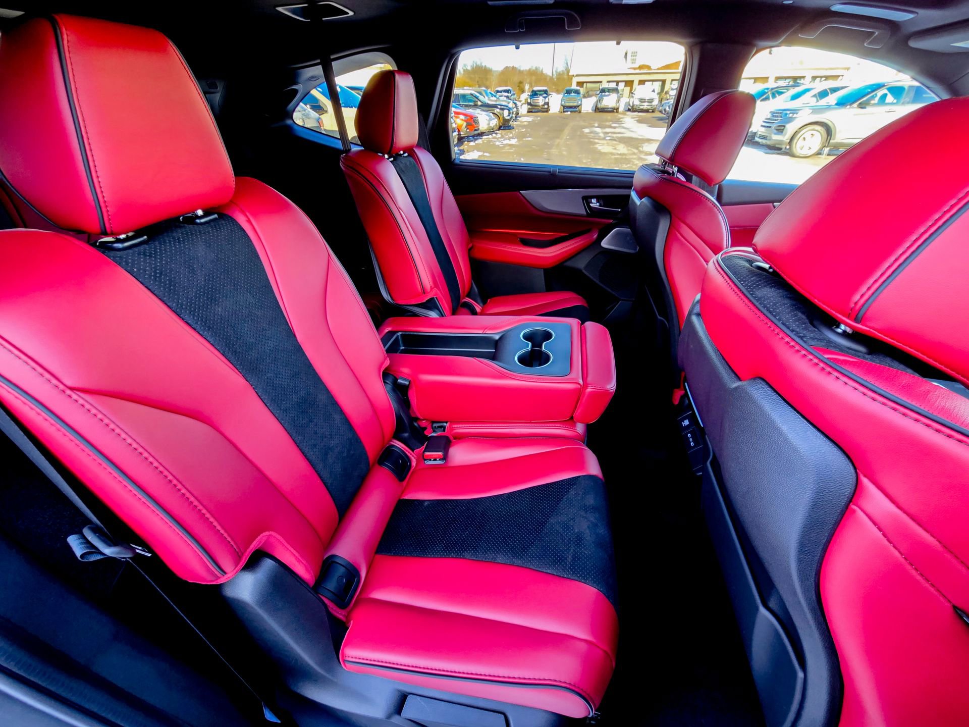 Used 2025 Acura MDX A-Spec image 31