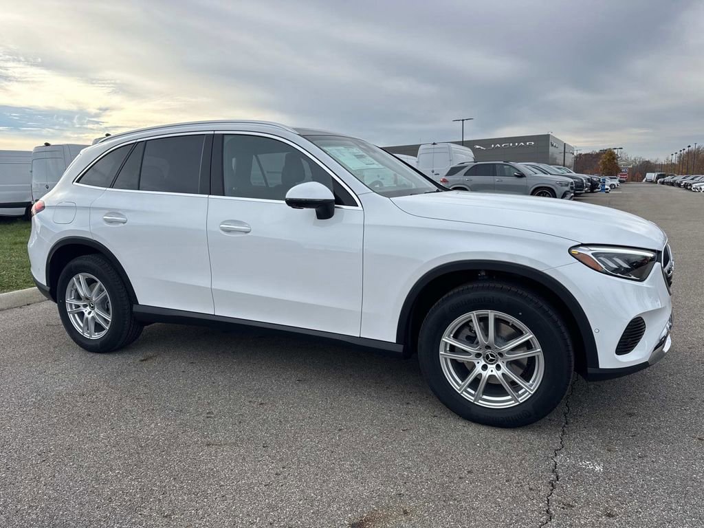 New 2026 Mercedes-Benz GLC 300 4MATIC image 8