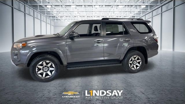 Used 2022 Toyota 4Runner TRD Off-Road Premium AWD/4WD image 6