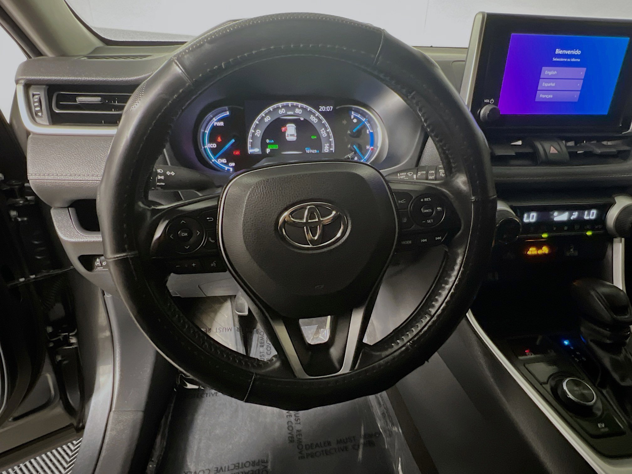 Used 2023 Toyota RAV4 XLE w/ Convenience Package image 18