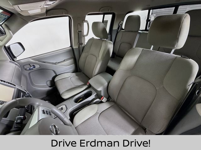 Certified 2020 Nissan Frontier SV image 5