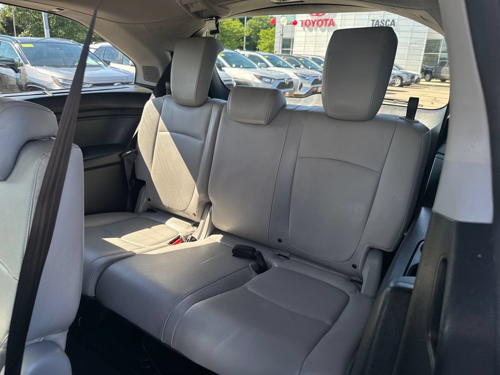 Used 2018 Honda Odyssey Elite image 46
