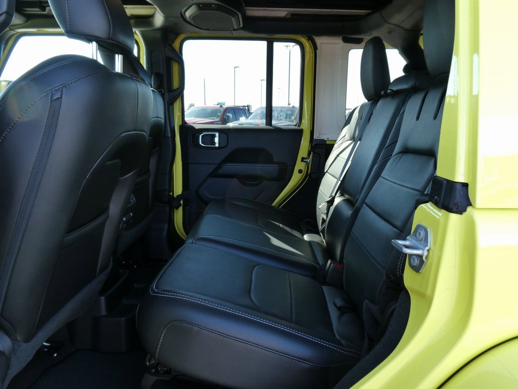 Used 2023 Jeep Wrangler Unlimited Sahara w/ Cold Weather Group image 18