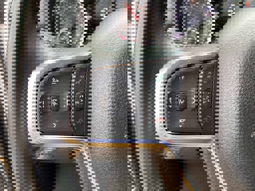 Used 2023 RAM 1500 Laramie image 21