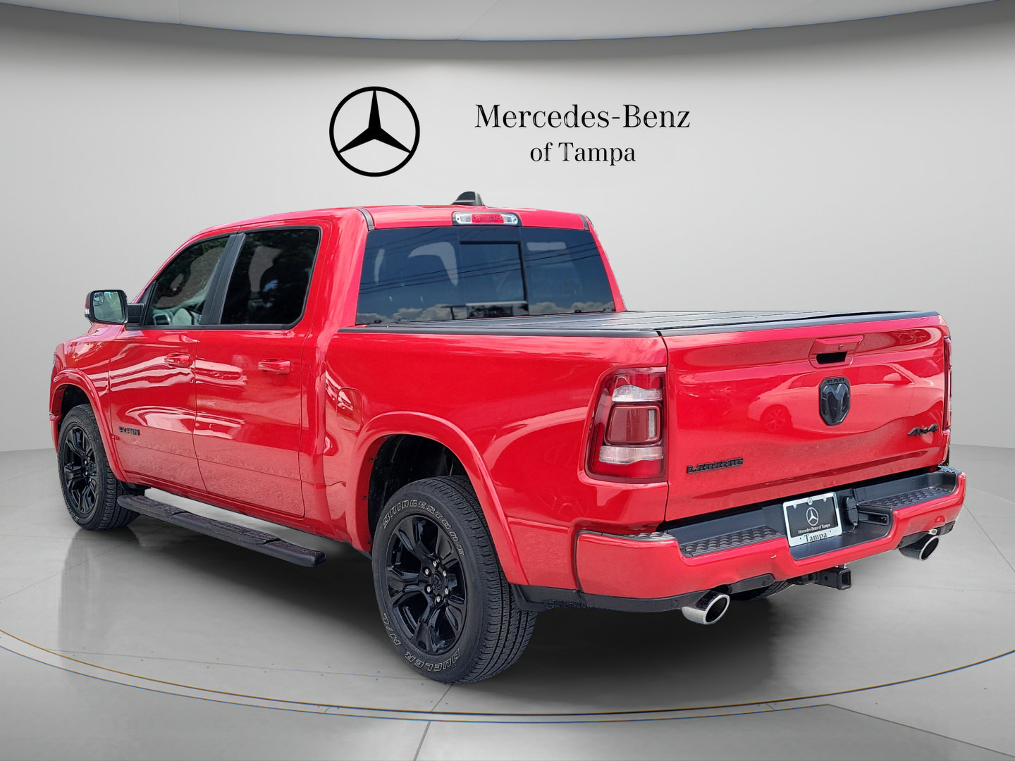 Used 2022 RAM 1500 Laramie AWD/4WD image 2