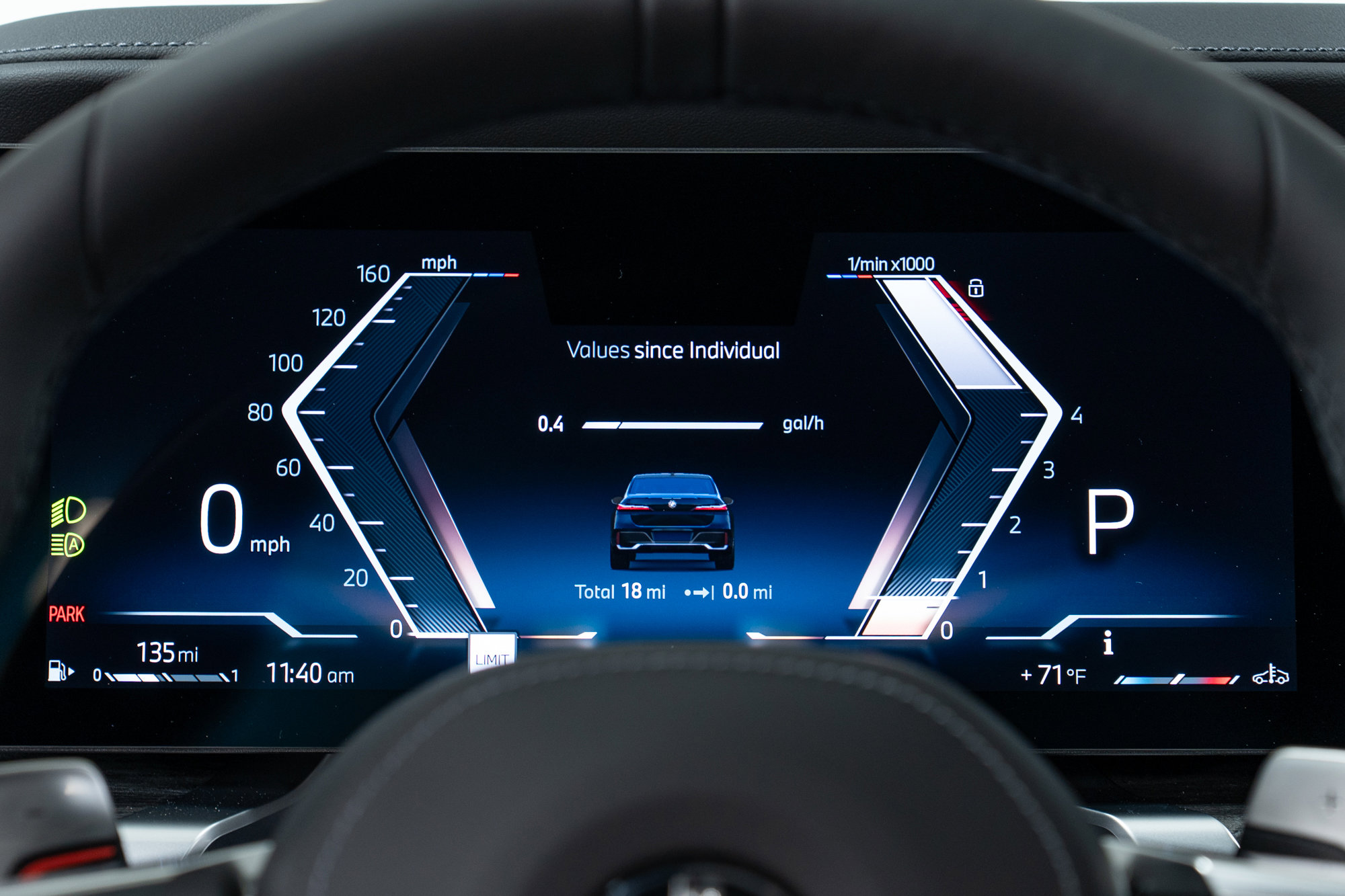 Used 2025 BMW 760i xDrive w/ Executive Package image 20