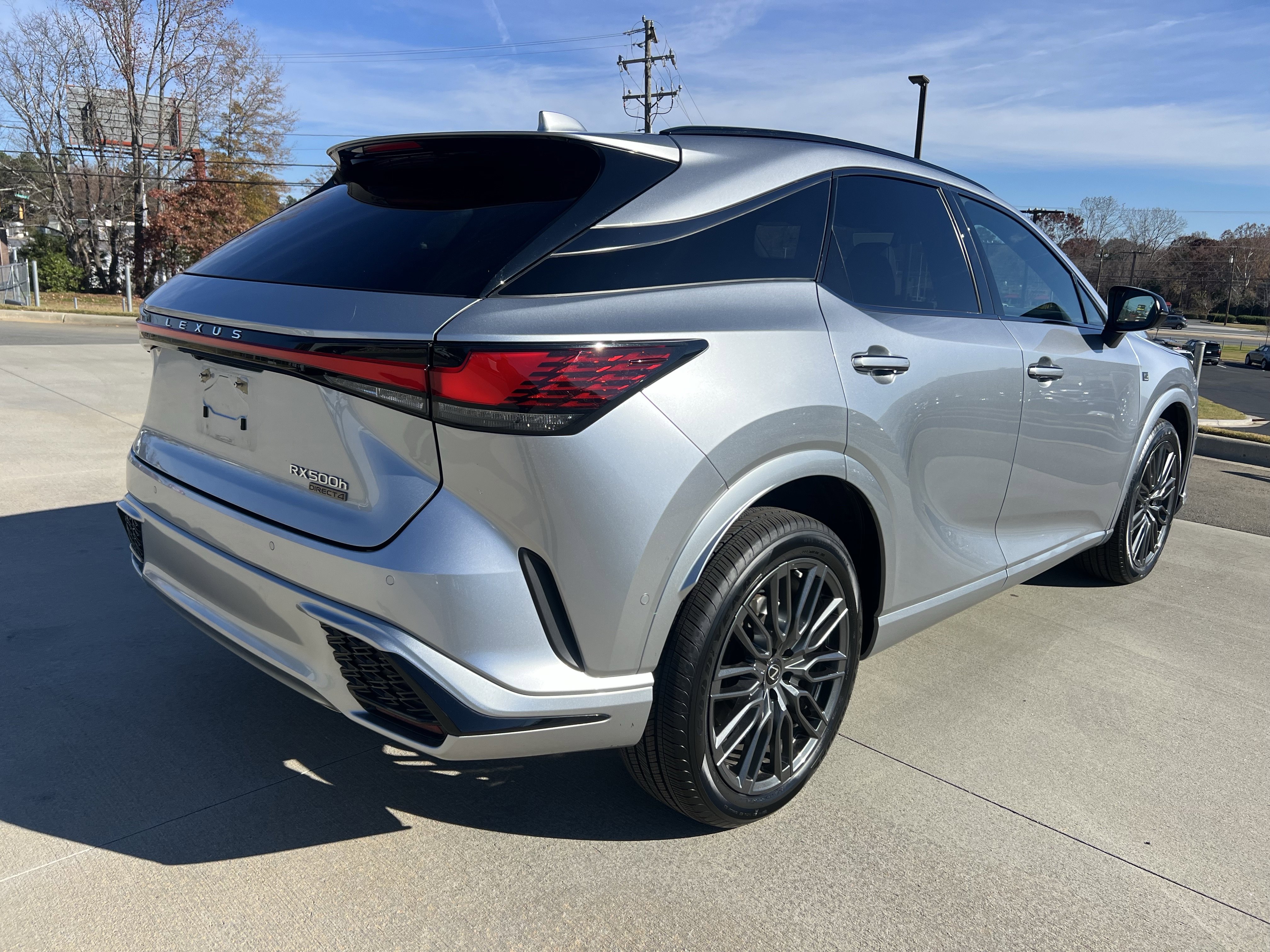 Used 2024 Lexus RX 500h F Sport image 9