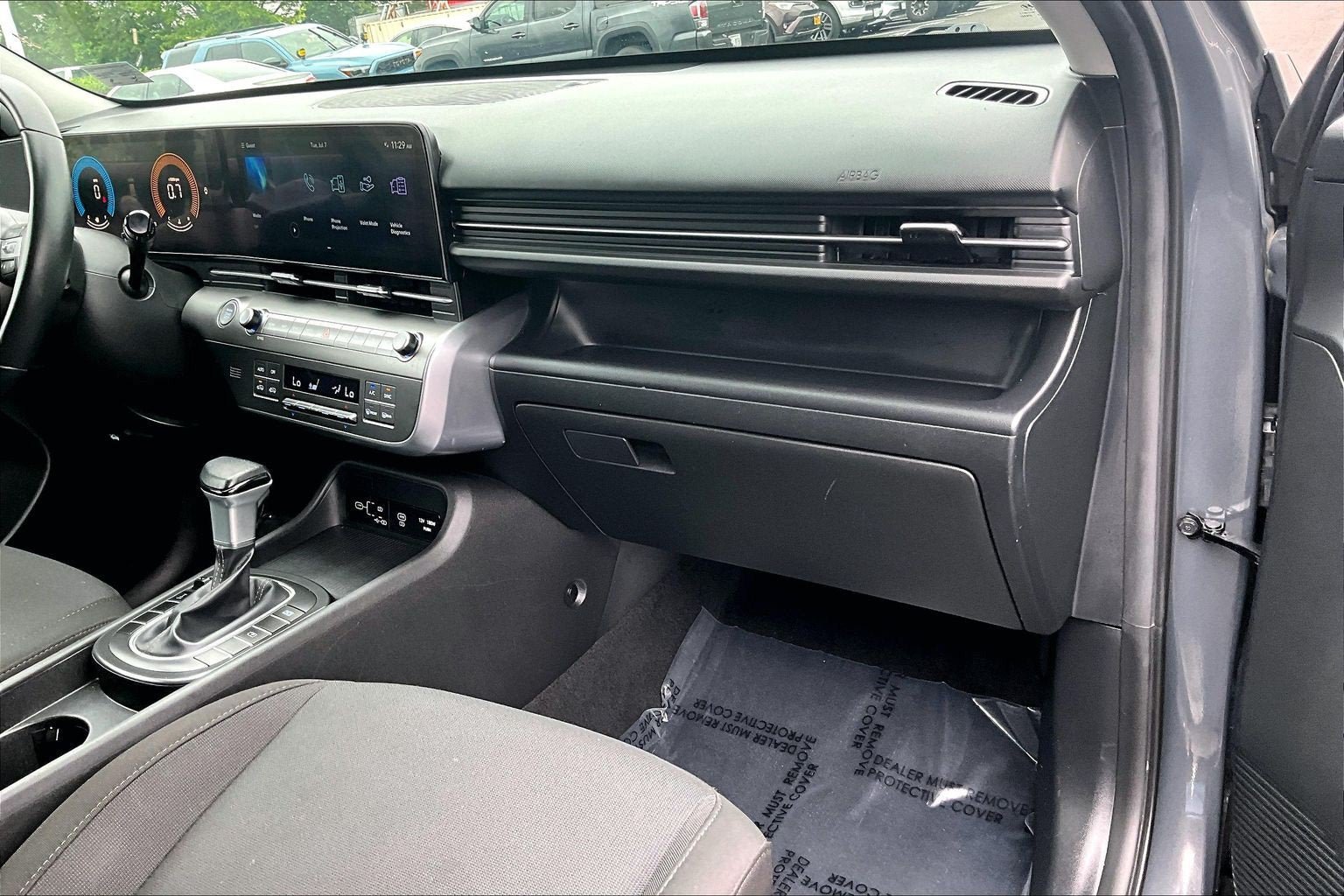 Used 2025 Hyundai Kona SEL AWD/4WD image 14
