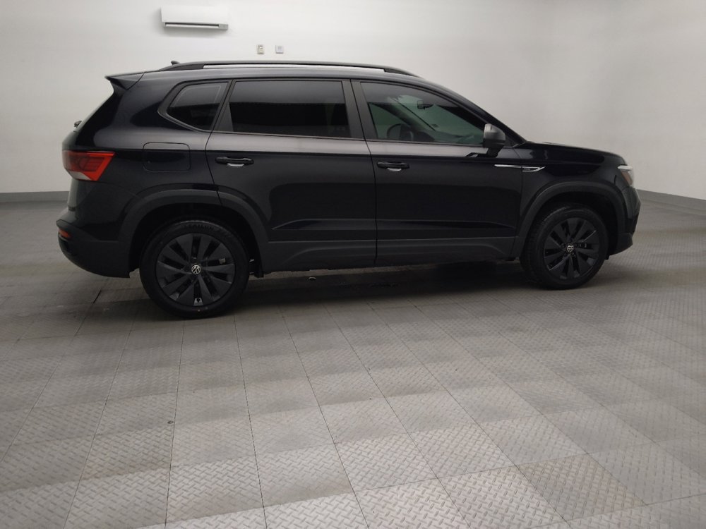 Used 2022 Volkswagen Taos S image 10