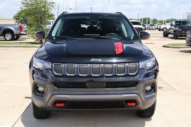 Used 2022 Jeep Compass Trailhawk AWD/4WD image 2