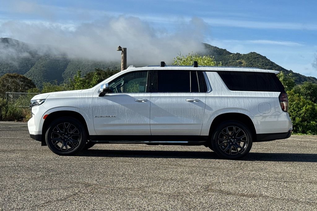 Certified 2024 Chevrolet Suburban Premier AWD/4WD image 7