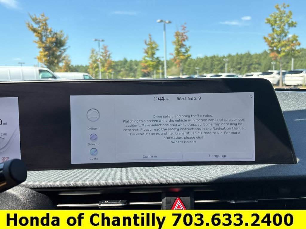 Used 2022 Kia EV6 Wind w/ Wind Technology Package AWD/4WD image 14
