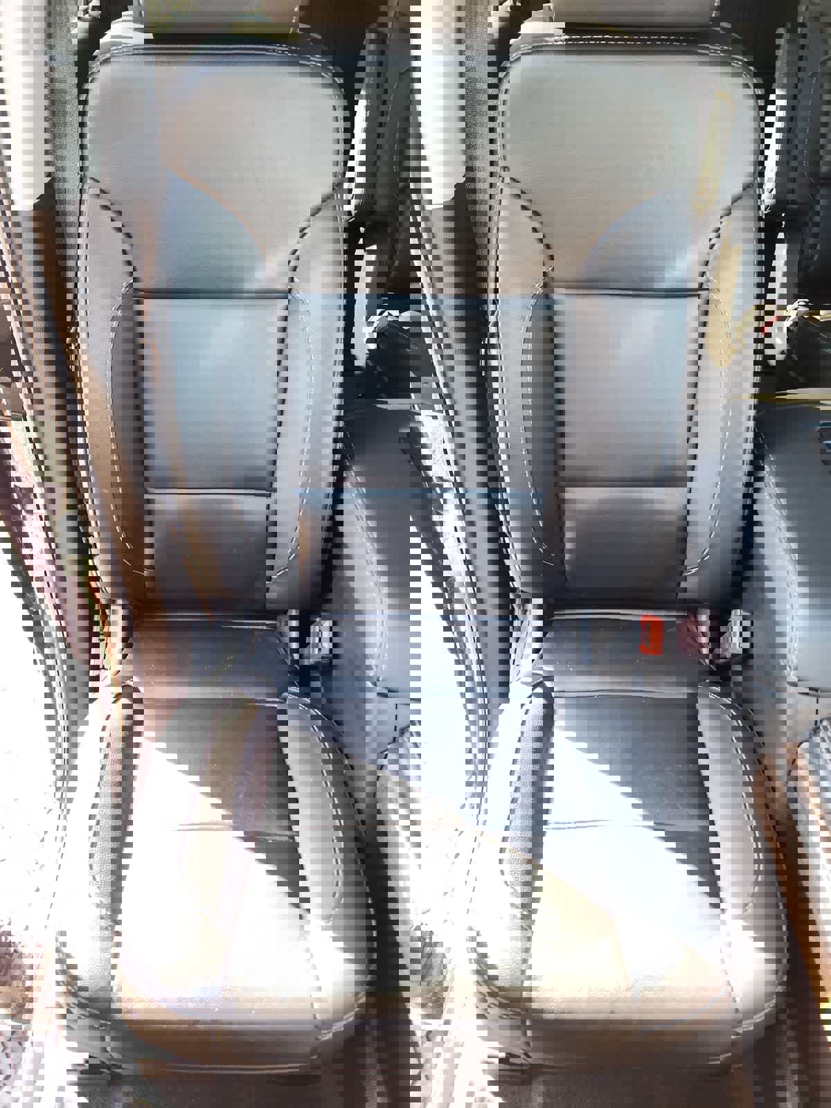 Used 2019 Chevrolet Suburban LT image 18