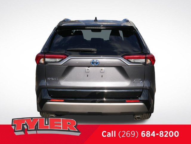 Used 2023 Toyota RAV4 XSE w/ XSE Grade Weather Package AWD/4WD image 7
