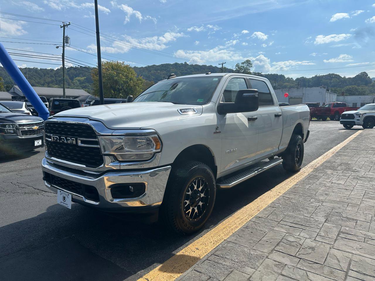 Used 2023 RAM 2500 Big Horn w/ Level 1 Equipment Group AWD/4WD image 4