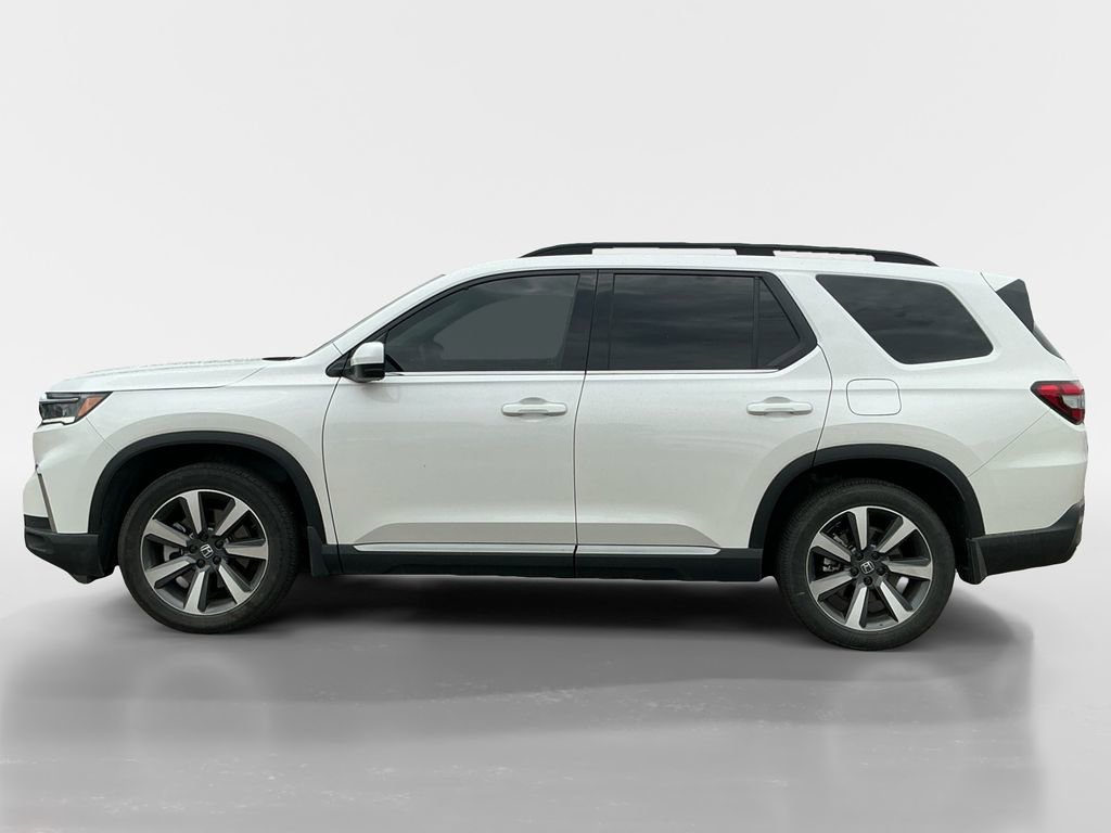 Used 2024 Honda Pilot Touring image 2