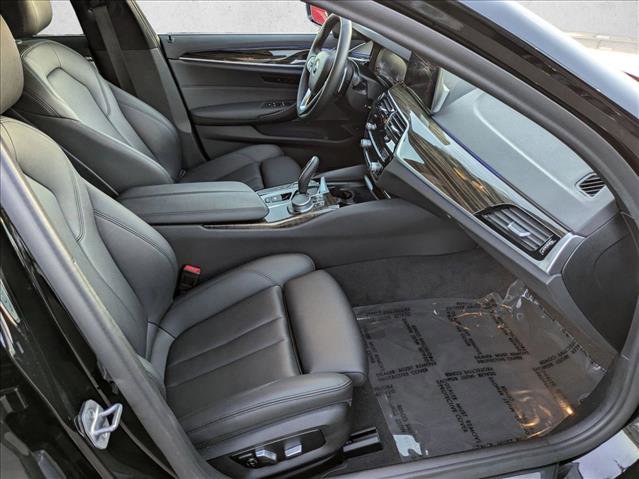 Used 2020 BMW 530e image 22