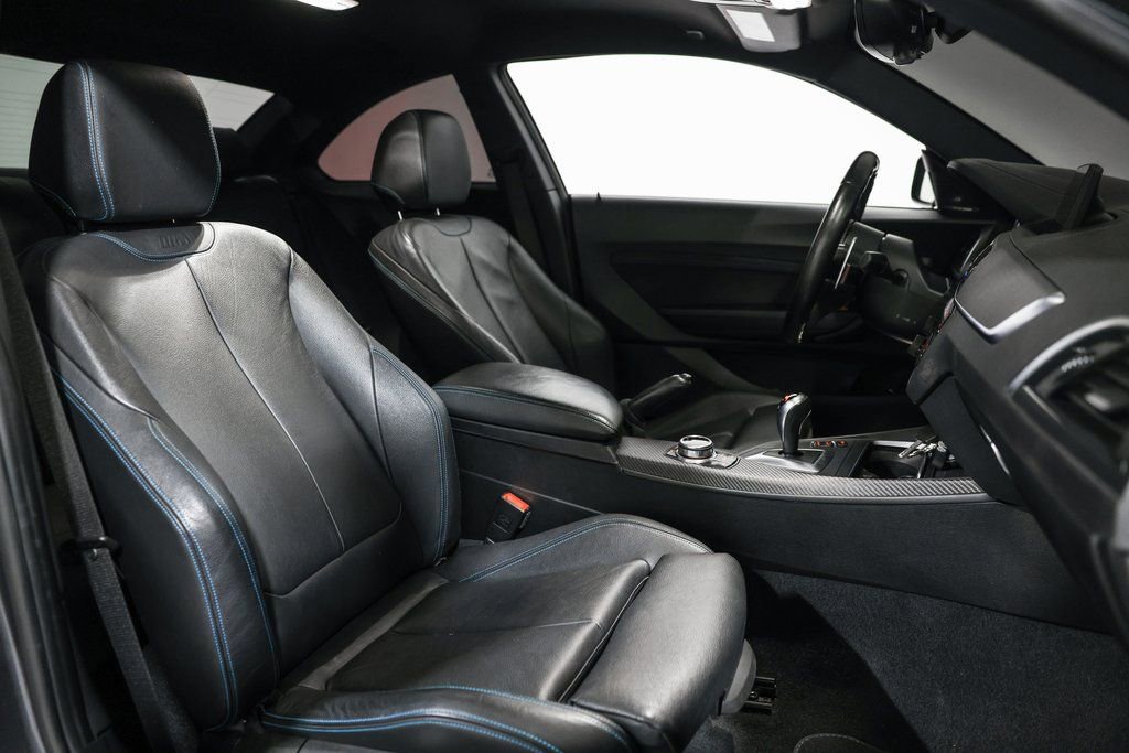 Used 2018 BMW M2 image 21