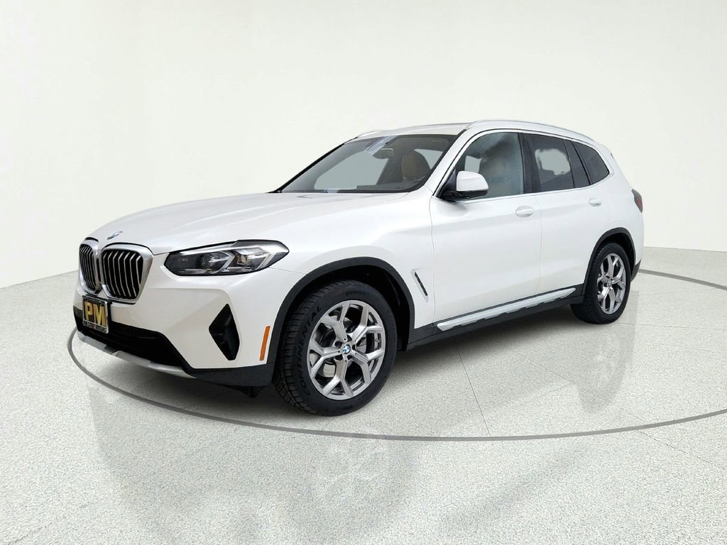 Used 2022 BMW X3 xDrive30i w/ Premium Package 2 AWD/4WD image 3