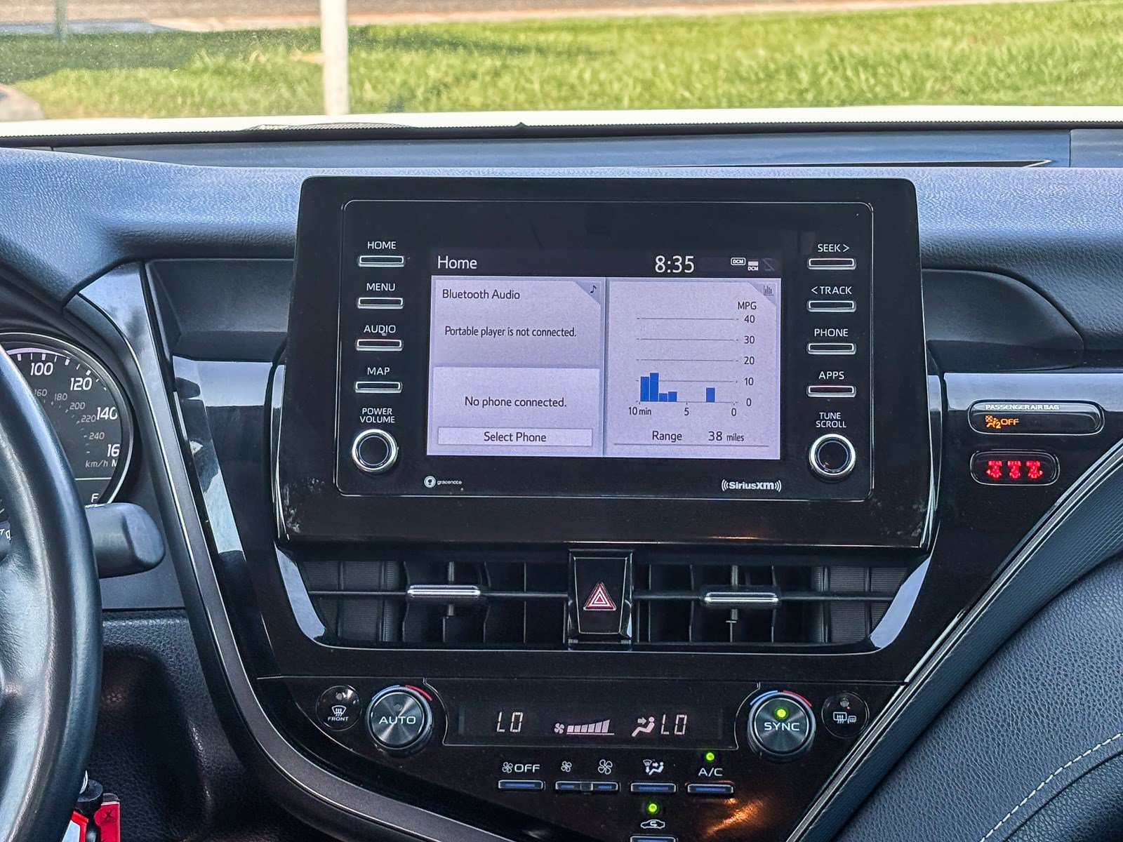 Certified 2024 Toyota Camry SE FWD image 17