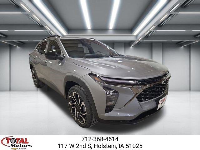 New 2026 Chevrolet Trax RS w/ Driver Confidence Package FWD image 2