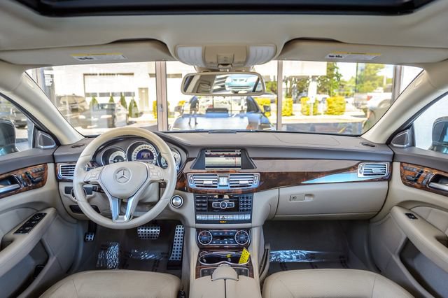 Used 2014 Mercedes-Benz CLS 550 4MATIC image 3
