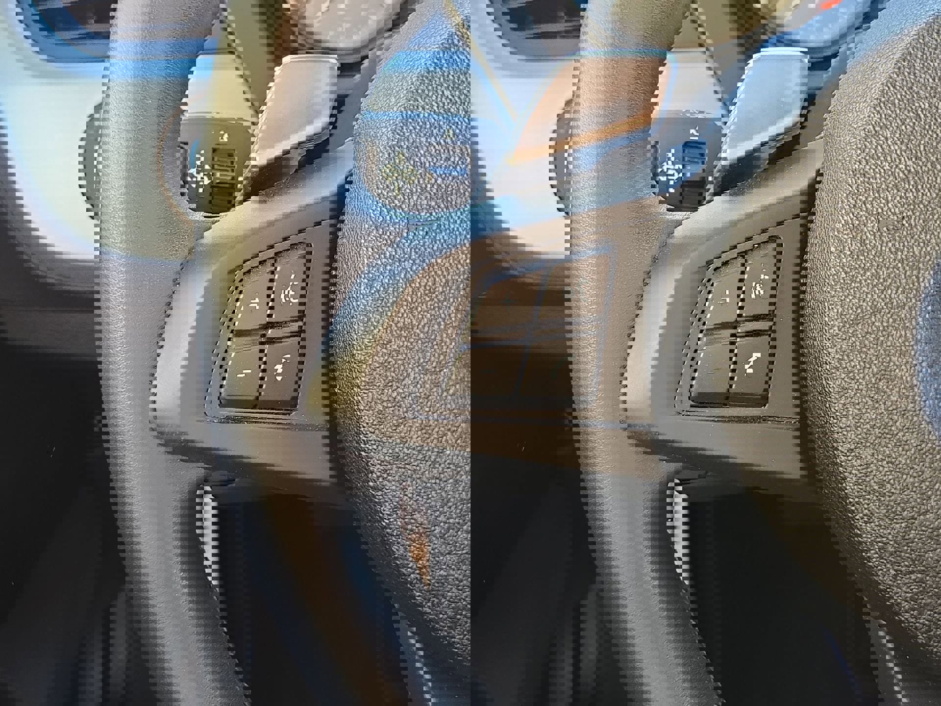 Used 2011 BMW Z4 sDrive35is image 21