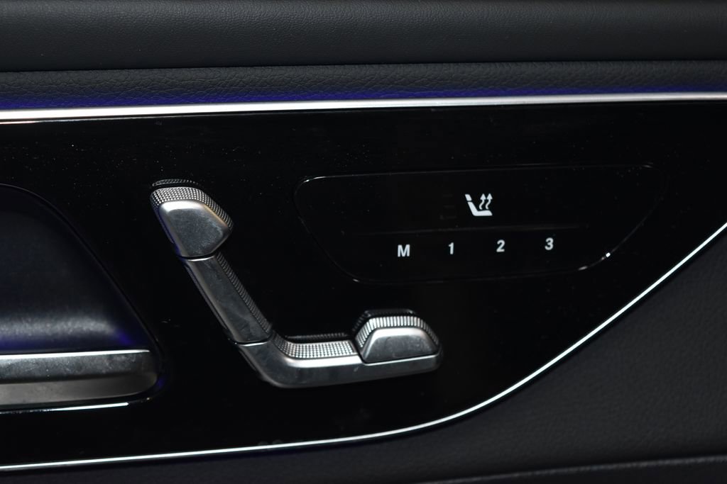 Certified 2024 Mercedes-Benz GLC 300 4MATIC image 5