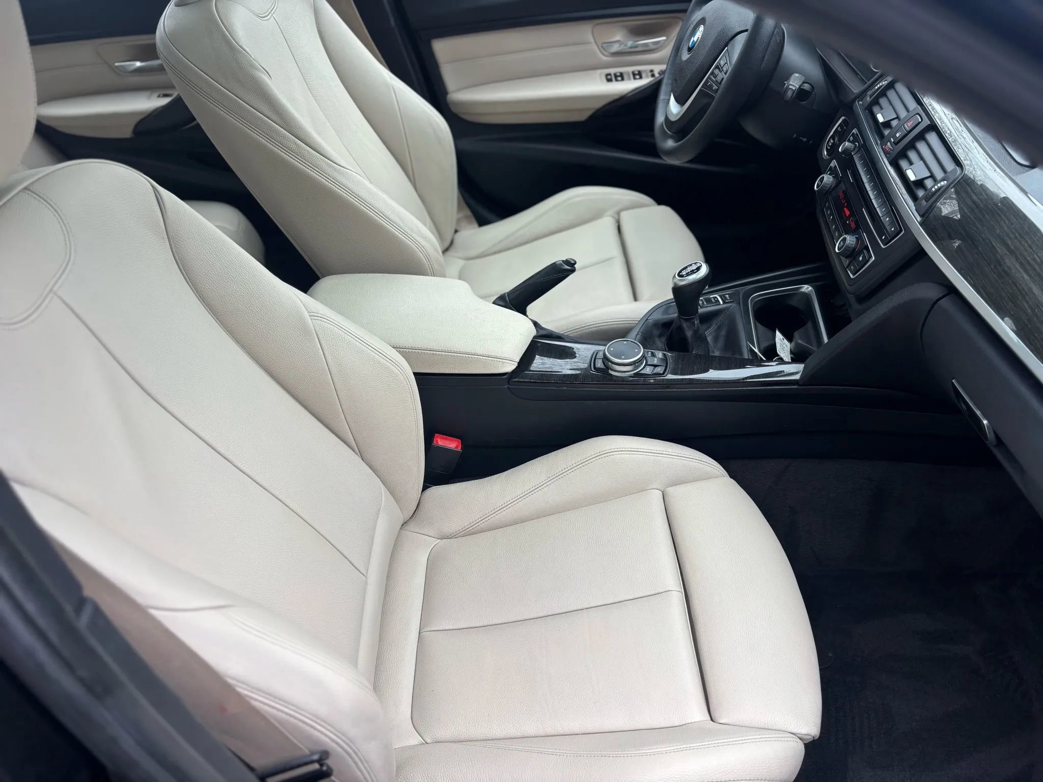 Used 2015 BMW 335i xDrive Sedan image 21